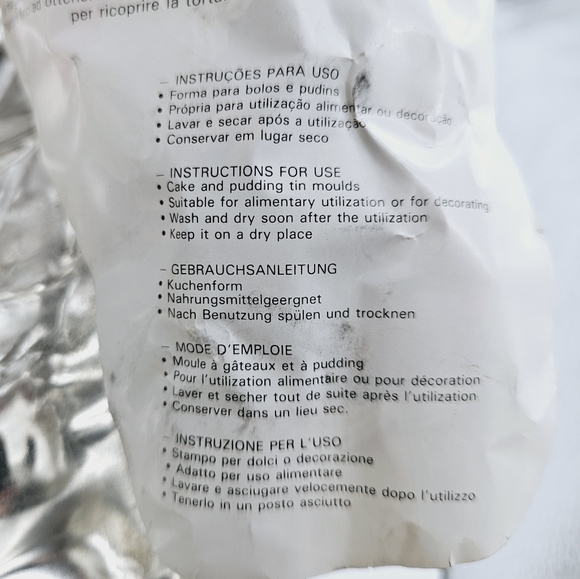 VINTAGE | Metalurgics Santa festive Christmas cake pan mold - Picture 6 of 8